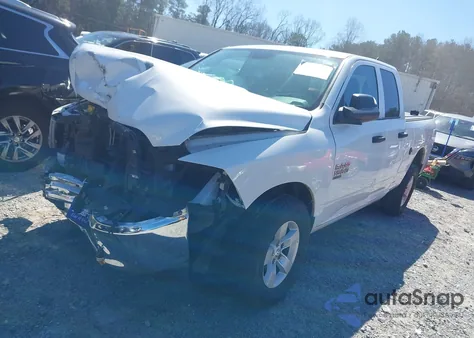 2022 Ram 1500 Classic Tradesman 4X2 6'4 Box из США, поврежденный, VIN 1C6RR6FG4NS171163